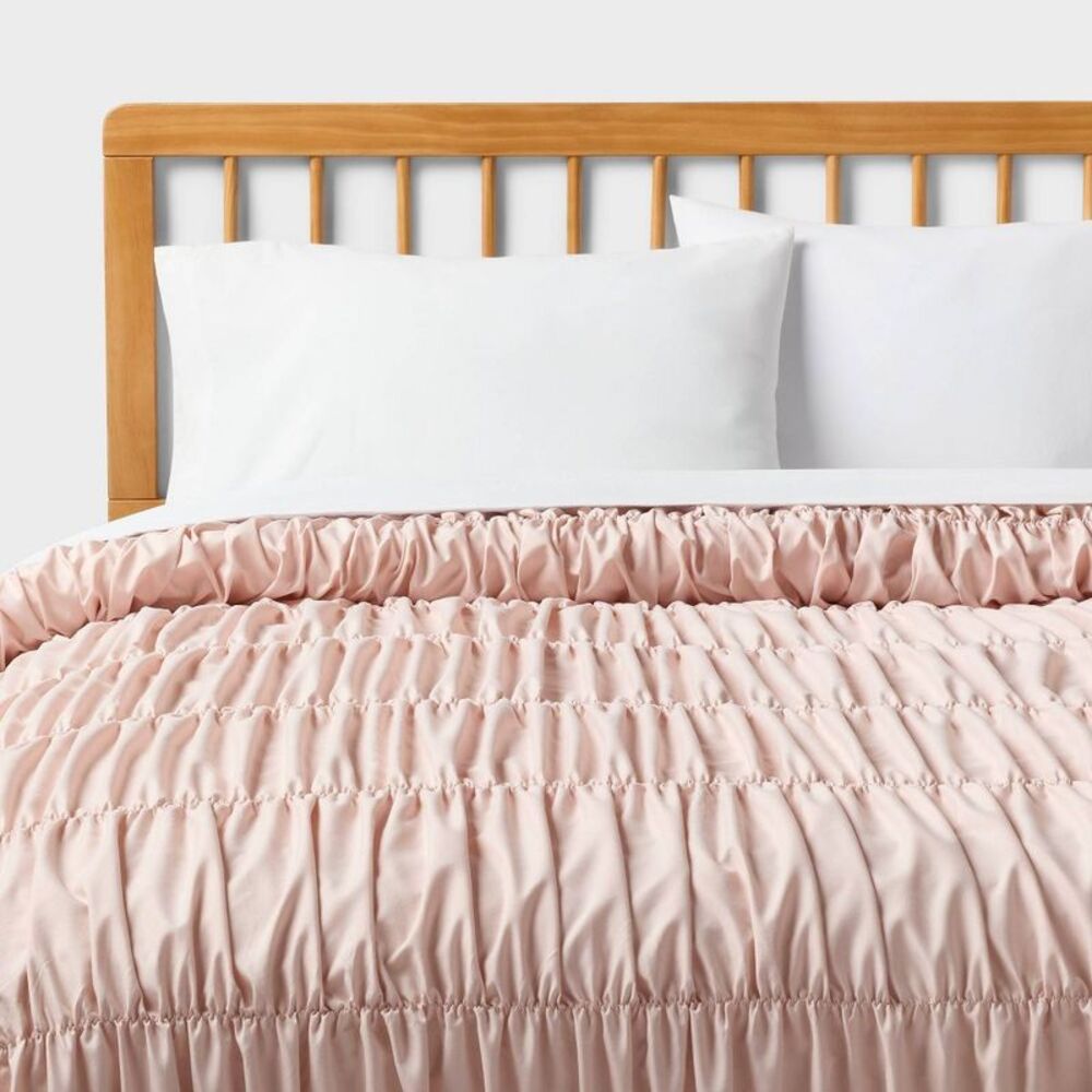 Twin/Twin XL Ruched Comforter Pink for Dorm - Room Essentials